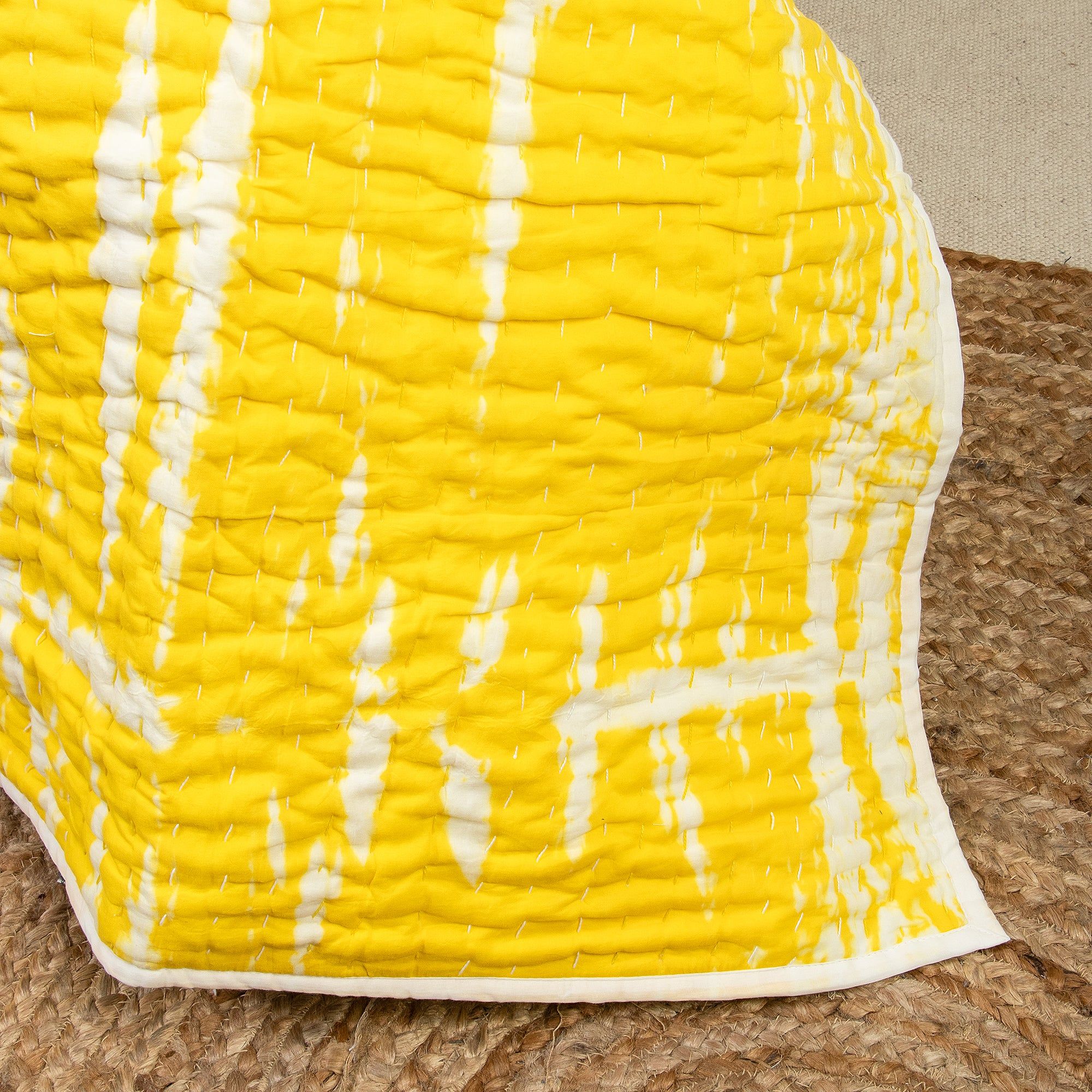 Best Winter Blanket Yellow Tie Dye Soft Cotton Kantha Quilt